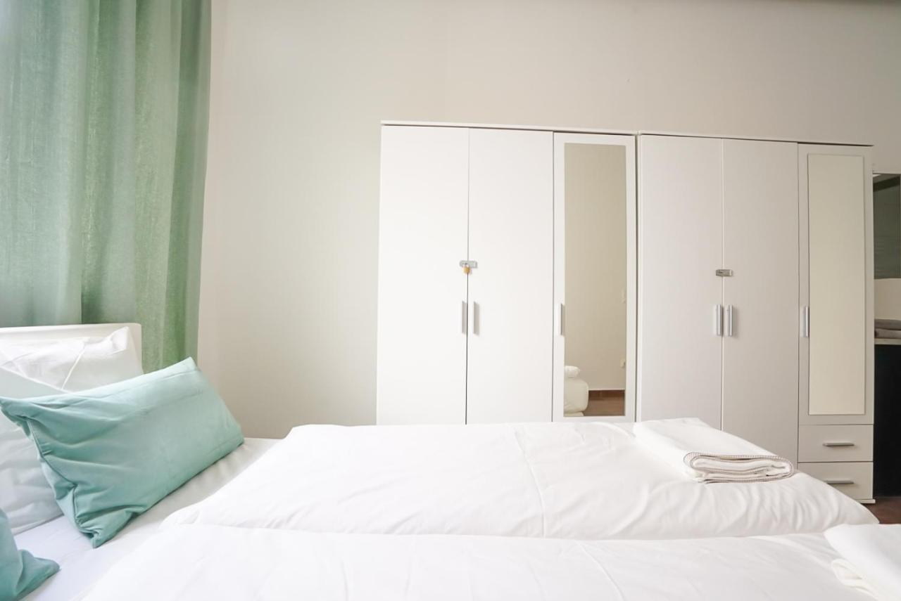 Wonderful Big Apartment Near Yppen Market Вена Экстерьер фото