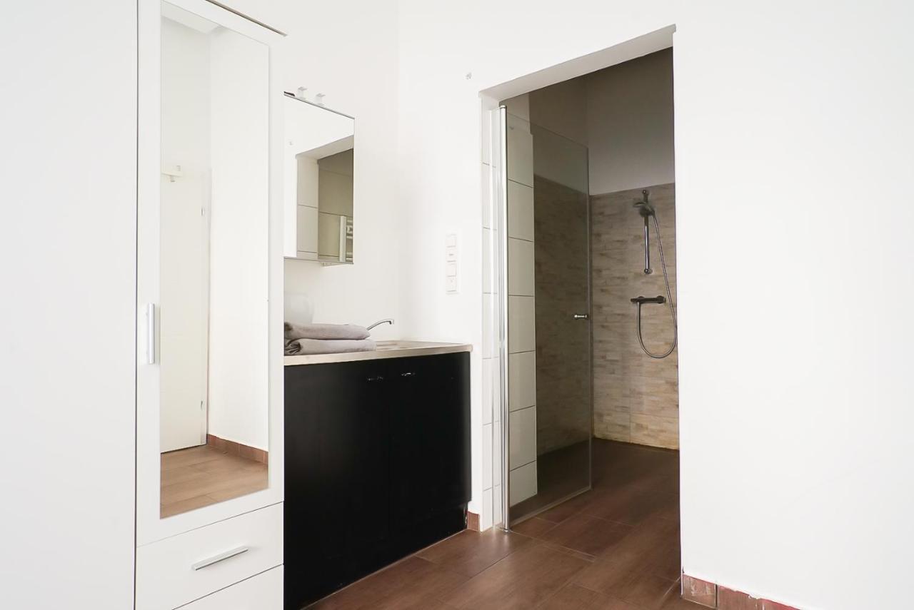Wonderful Big Apartment Near Yppen Market Вена Экстерьер фото